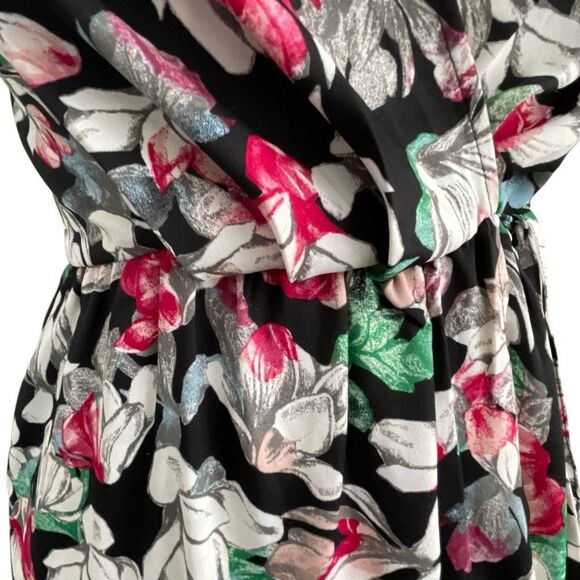 EUC BCBG MaxAzria Floral Faux Wrap Surplus Dress XS - Picture 8 of 12